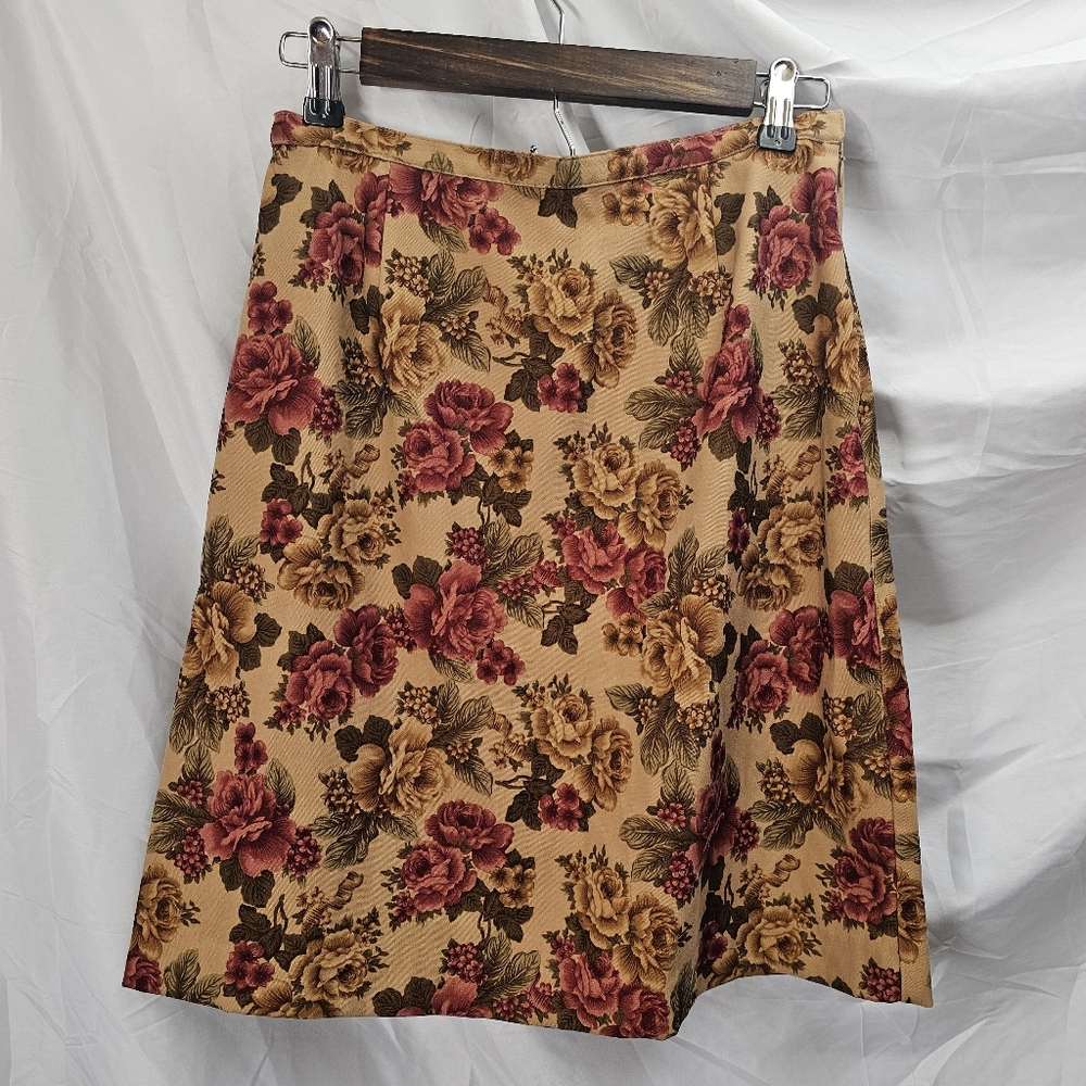 Vintage floral mini skirt